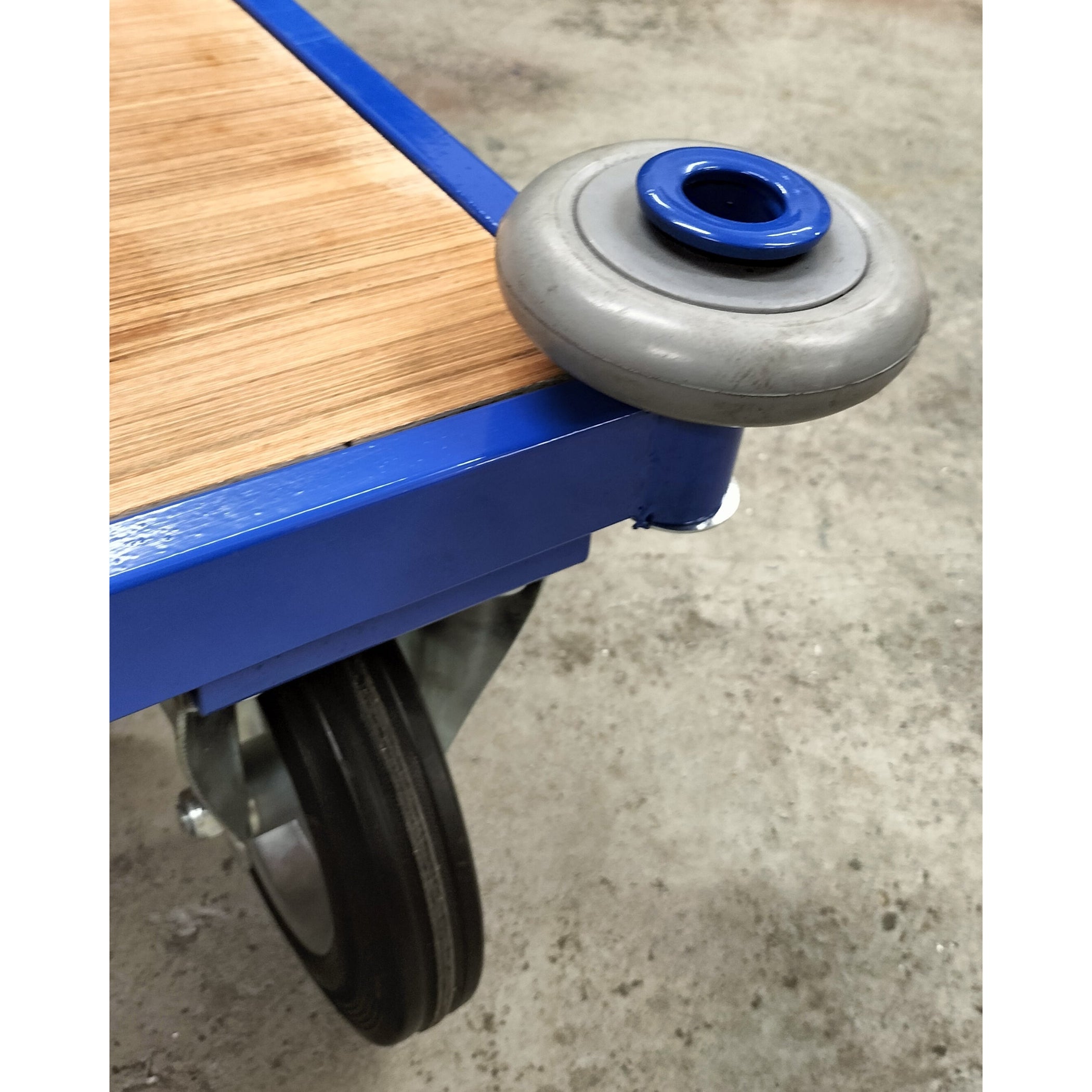 Single Wooden Ended Trolley With Corner Bumpers | Bluetrolley.com
